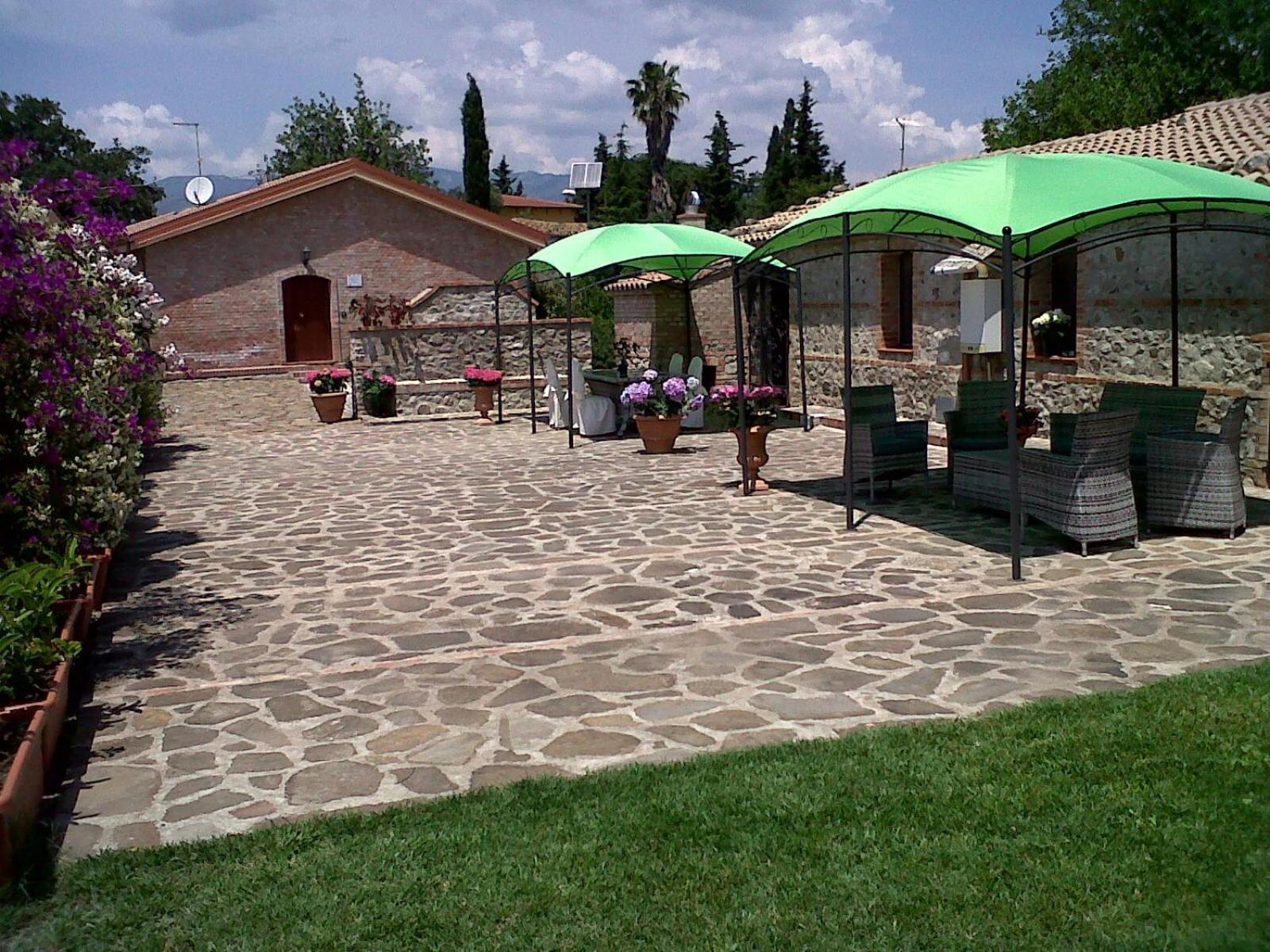Societa Agricola Mg Florplant Villa Francavilla Marittima Luaran gambar